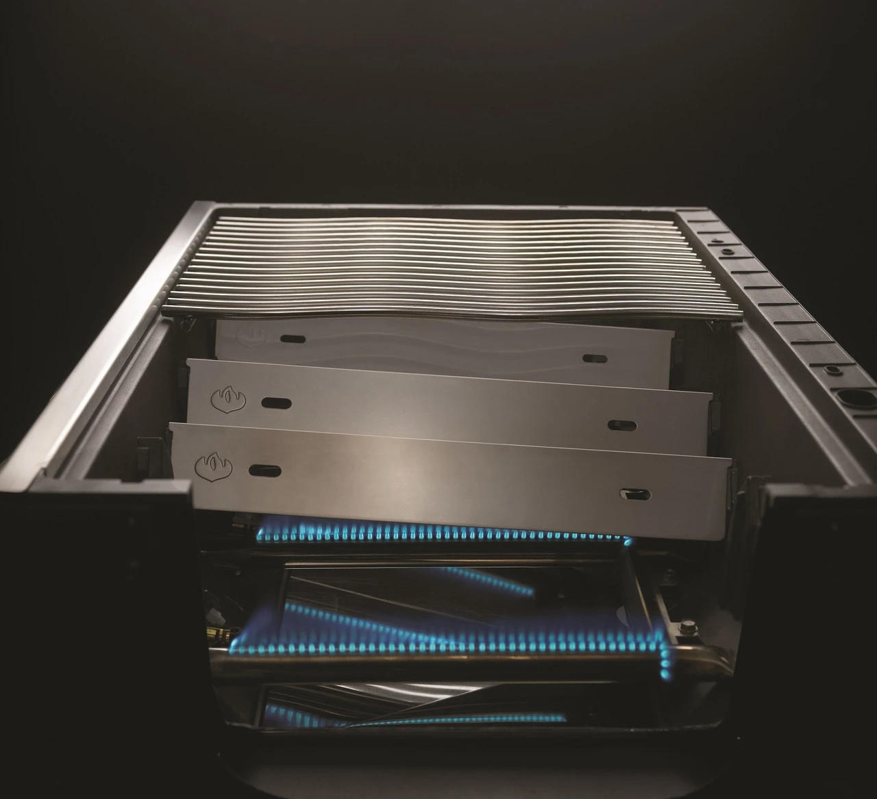 Napoleon Prestige PRO 500 RSIB Grill On Cart 5 Napoleon Prestige PRO 500 RSIB Grill On Cart - Image 3