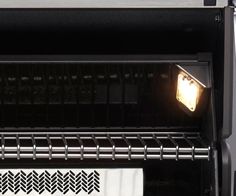 Napoleon Prestige PRO 500 RSIB Grill On Cart 6 Napoleon Prestige PRO 500 RSIB Grill On Cart - Image 4